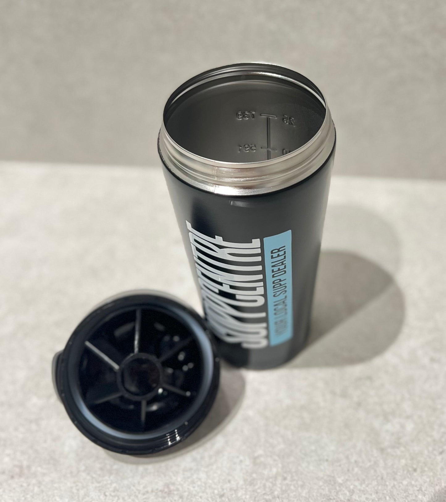 Metal Shaker